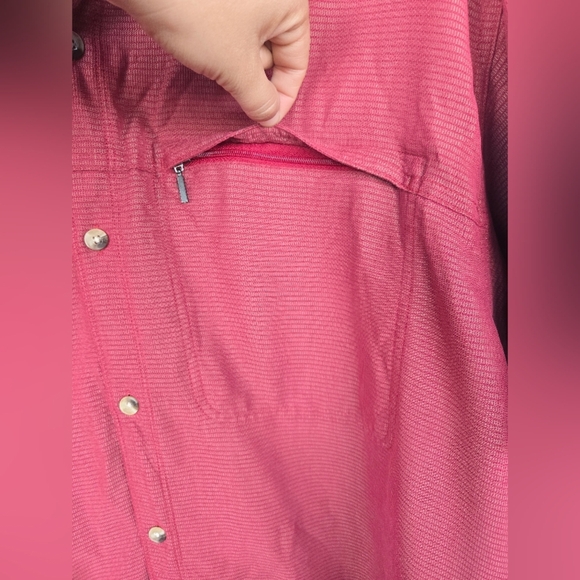 The North Face Men's Red Modal Blend Short Sleeve Button Down Shirt Sz XXL - Picture 3 of 8